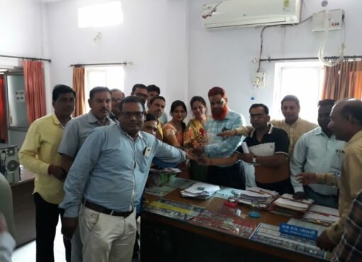 Promotion to the post of teacher panchayat librarian